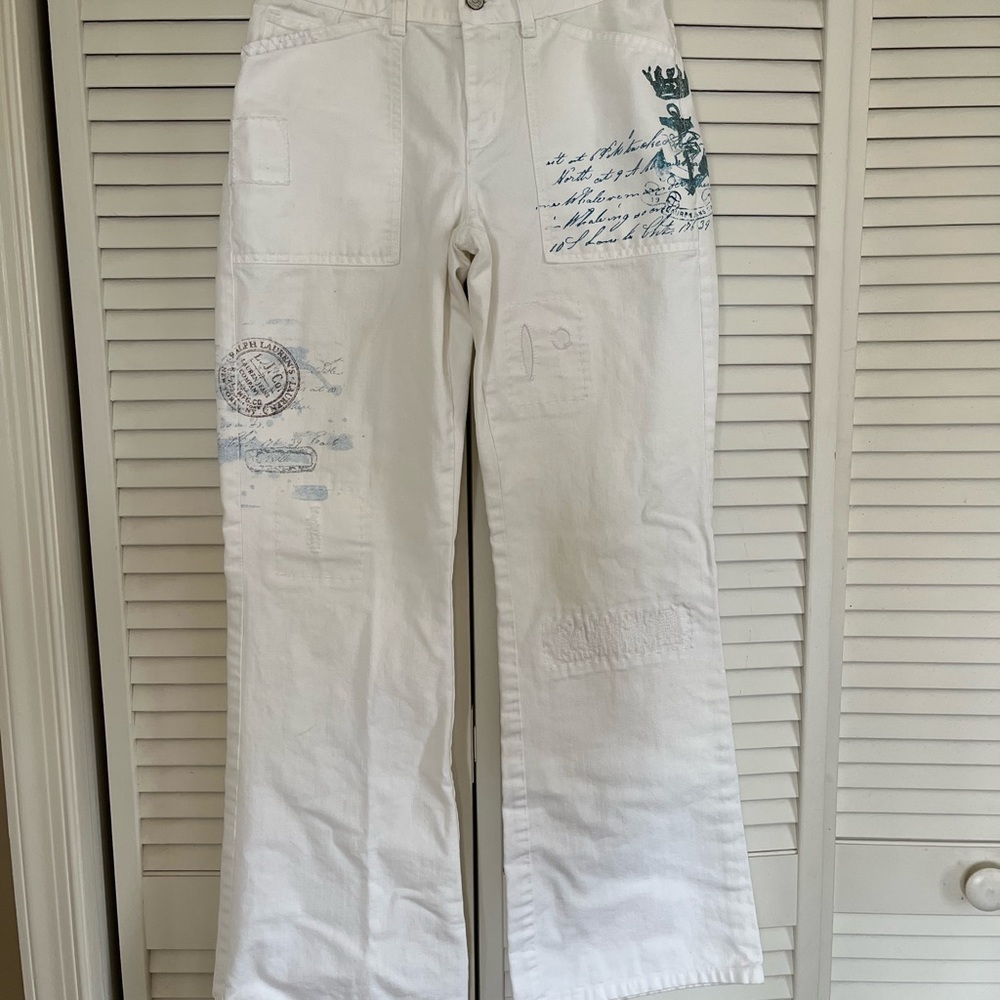 NEVER WORN sz 2 White bootcut mid rise jeans